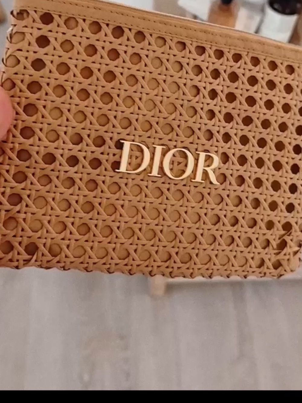 Dior Clutch GWP summer 2026 - Picture 3 of 5